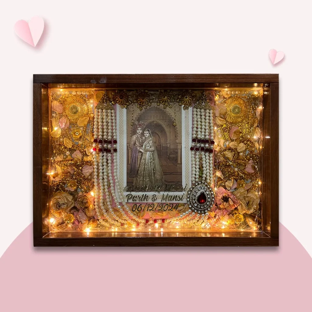 Varmala Preservation Photo frame 4 1