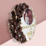 Moon Shaped Rose Decorated Resin Anniversery Gift for Couple 4