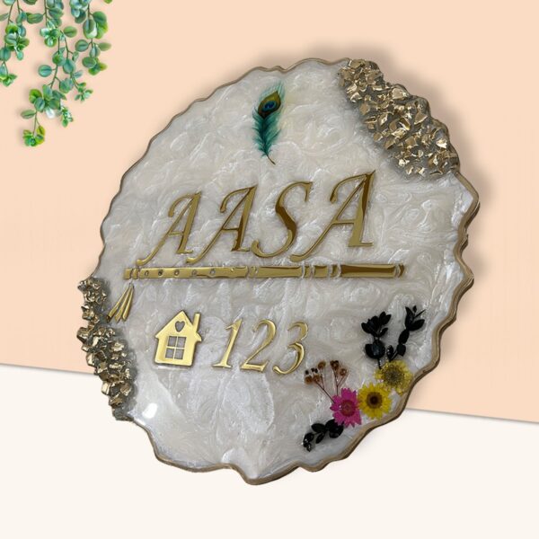 Premium Swirl Pressed Flower Resin Coated Nameplate 1