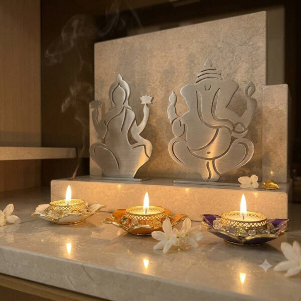 Multicolor Tealight Candle Holder for Festive Decoration (Set of 3) 1